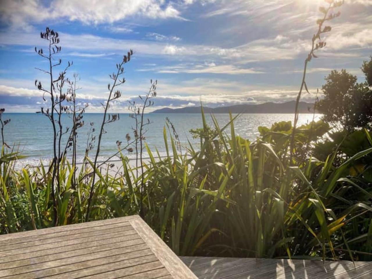 Seascapes Waterfront 2 Villa Paraparaumu Eksteriør billede